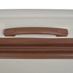 IT Luggage Cushion Lux - Cabin (Cream) -IT Luggage Shop 32622 HK16 1646A08CreamSSHandle ff9ae560 f7ba 4bc3 b9c8 071b1b3d620e