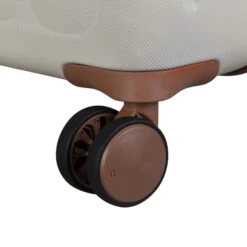 IT Luggage Cushion Lux - Cabin (Cream) -IT Luggage Shop 32622 HK16 1646A08CreamSSWheel e7b01fd2 5343 4897 ab66 467c17fe66a3