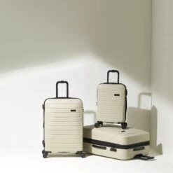 Legion - Cabin (Oxford Tan) -IT Luggage Shop 4 c984dfc9 1b94 49e1 8a6b b2b9f353da9f