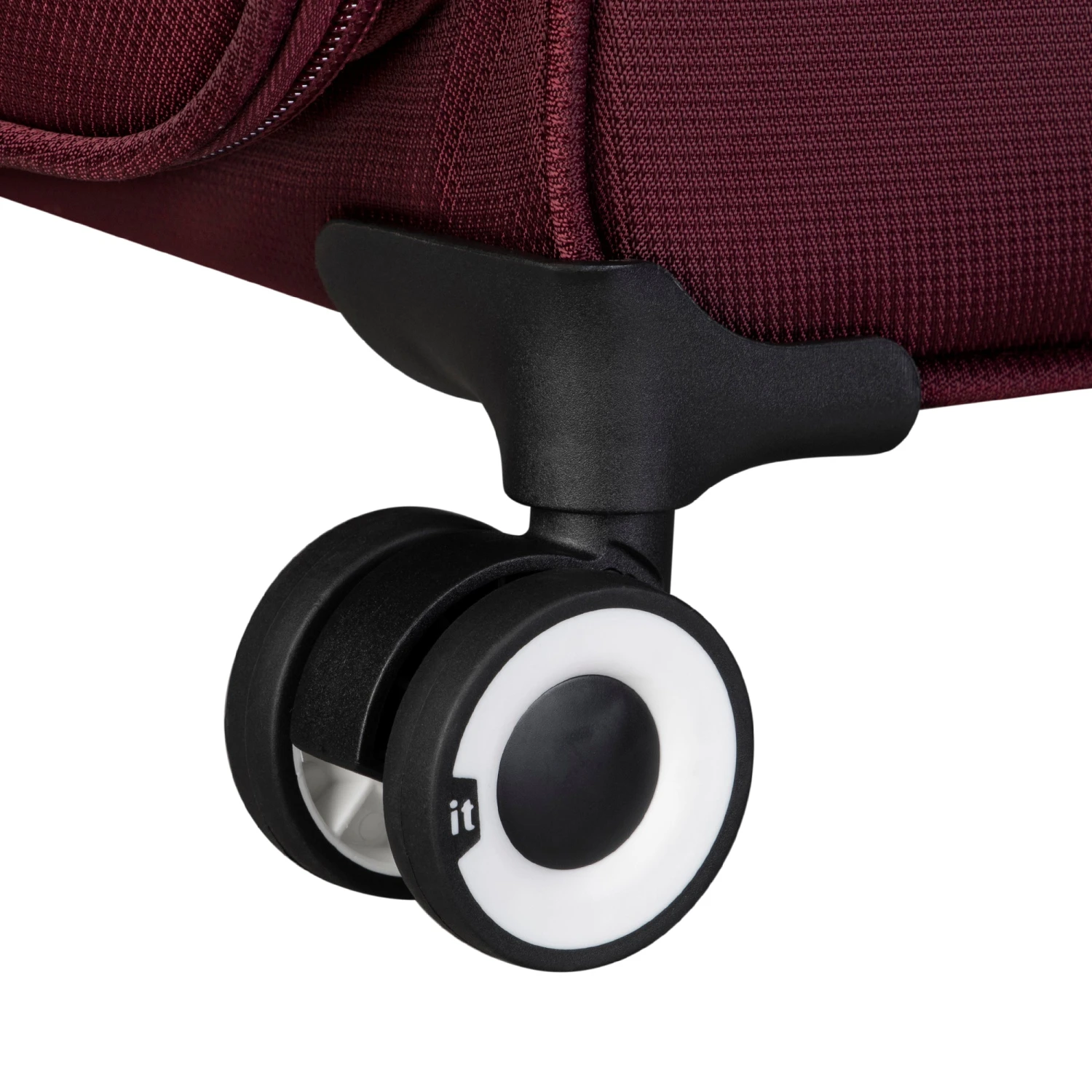 IT Luggage Intrepid - 4pc Set (Dark Red) 14 IT Luggage Intrepid - 4pc Set (Dark Red) - Image 14